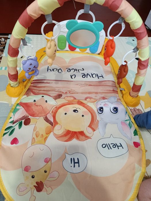 Продам музичний розвивальний коврик Baby play piano