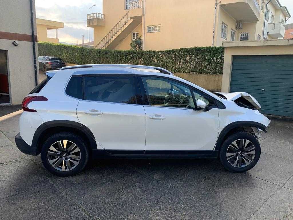 PEUGEOT 2008 1.2 THP Carrinha