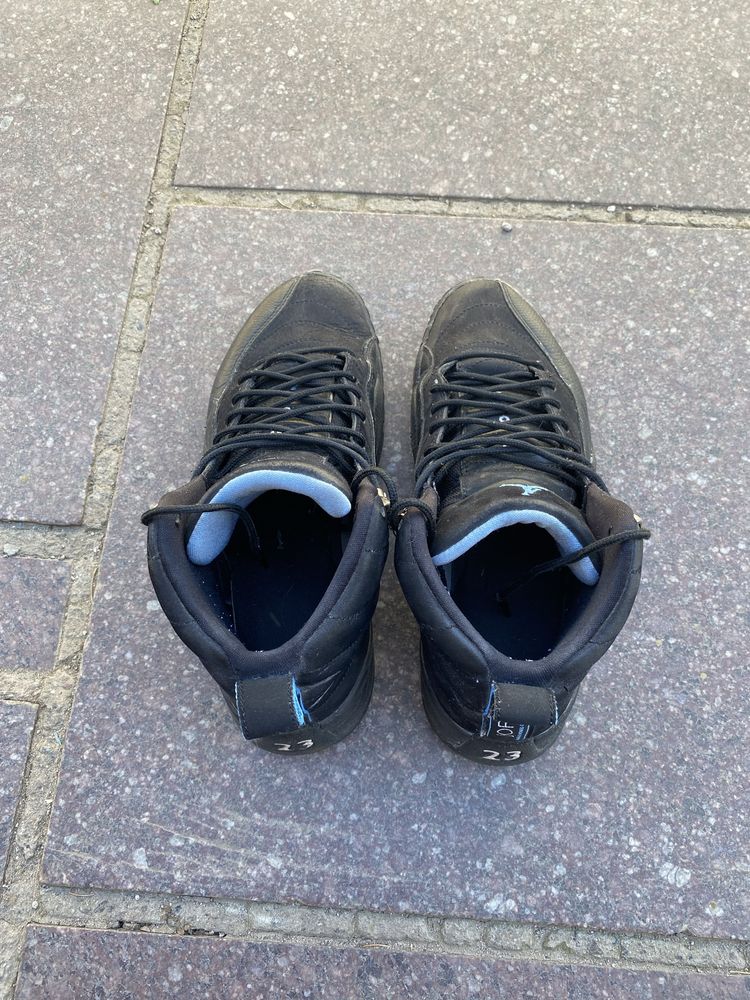 Nike jordan 12 airmax