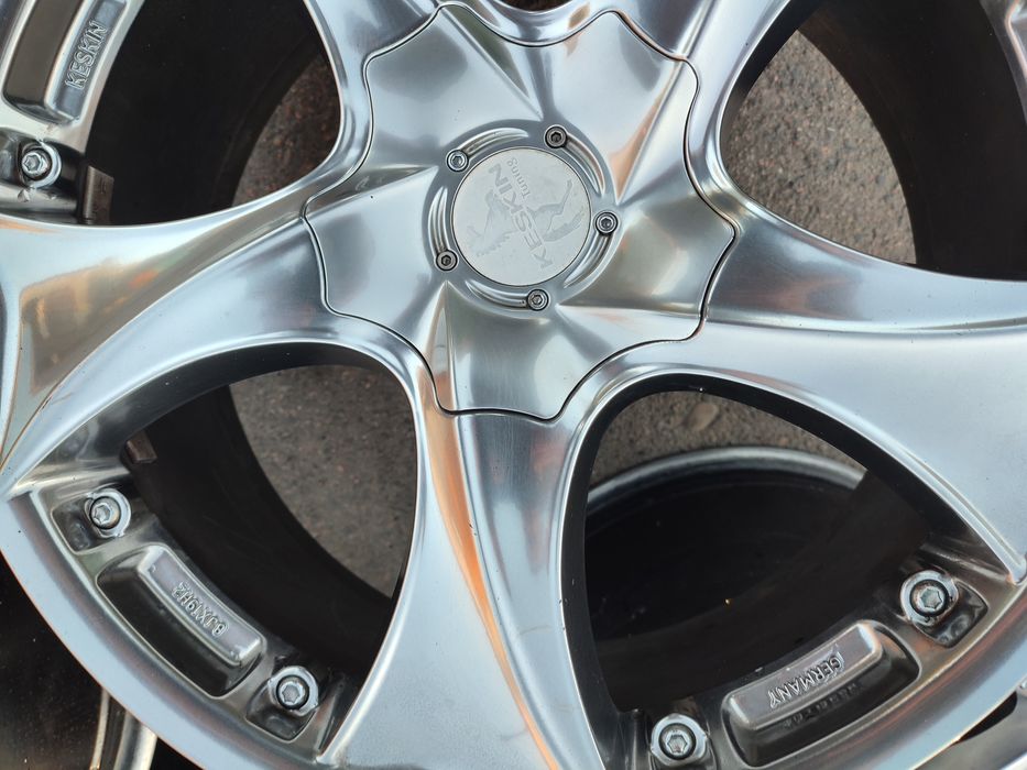 Оригінальні універсальні дискі KESKIN.R19,5/112,5/120et45.