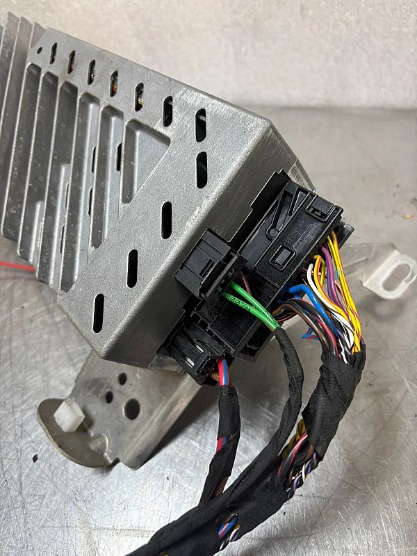 Wzmacniacz Audio Harman Bmw 5 G30 G31/7 G11 G12