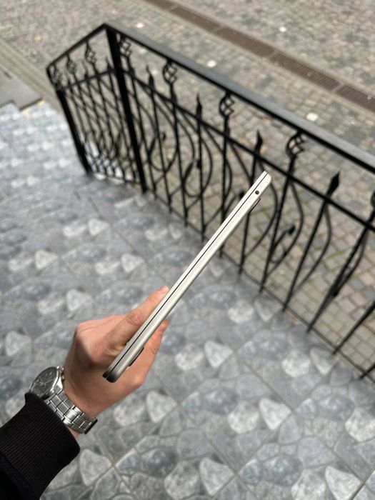 MacBook Air 13,6’ M3 16ram 512ssd Starlight MXCU3 акуму 100% 19 циклів