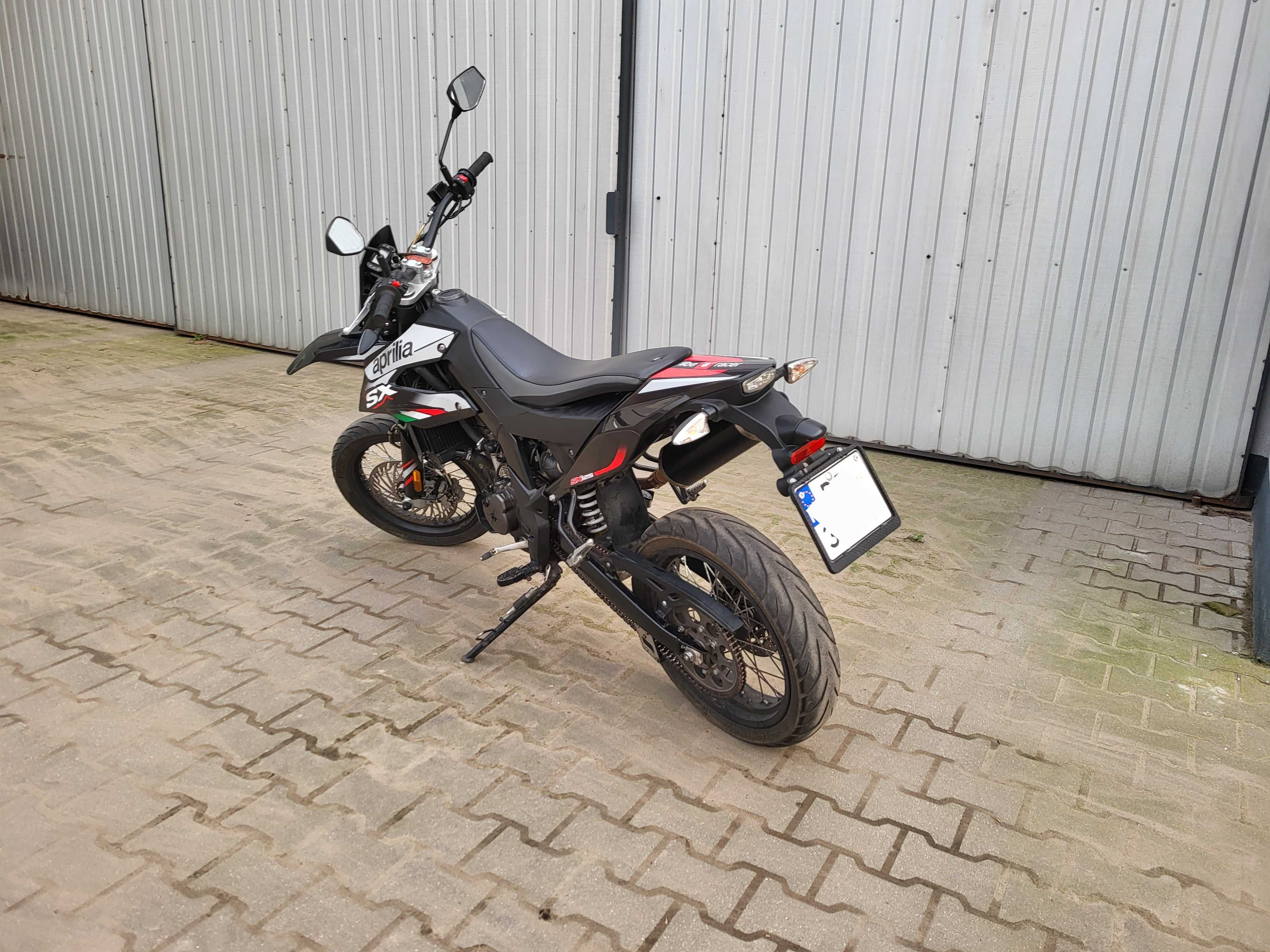 Aprilia SX125 supermoto