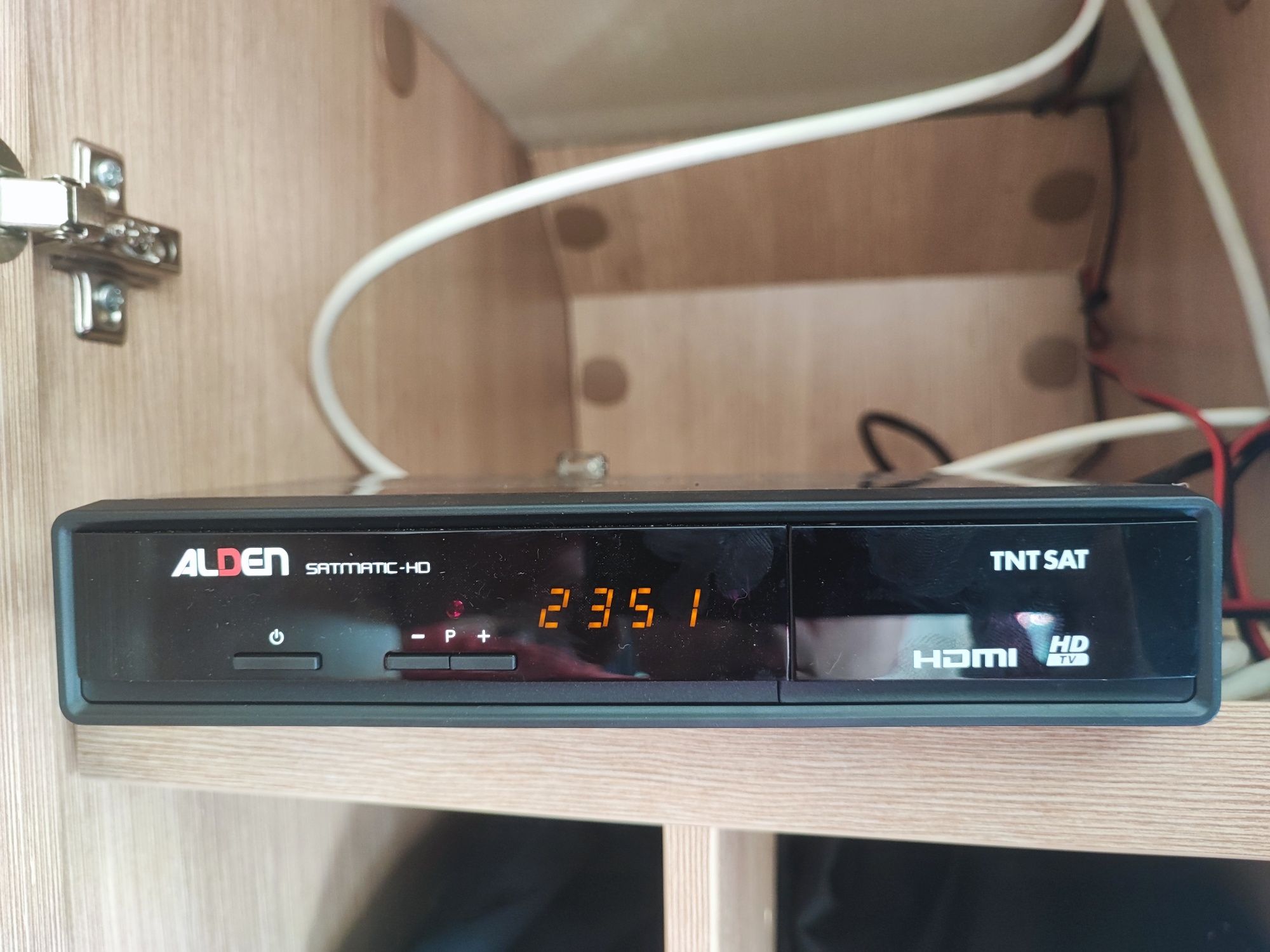 Antena satelitarna automatyczna ALDEN ONELIGHT 65 HD