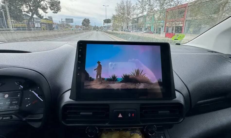 Rádio Android 14 Citroen Berlingo Peugeot Opel 4/32GB Carplay GPS wifi