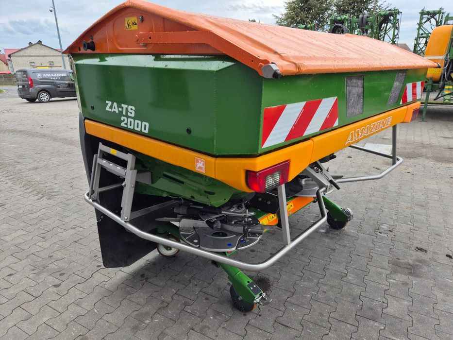 Rozsiewacz zawieszany Amazone ZA-TS 2000 Profis Hydro 2015r Amatron3