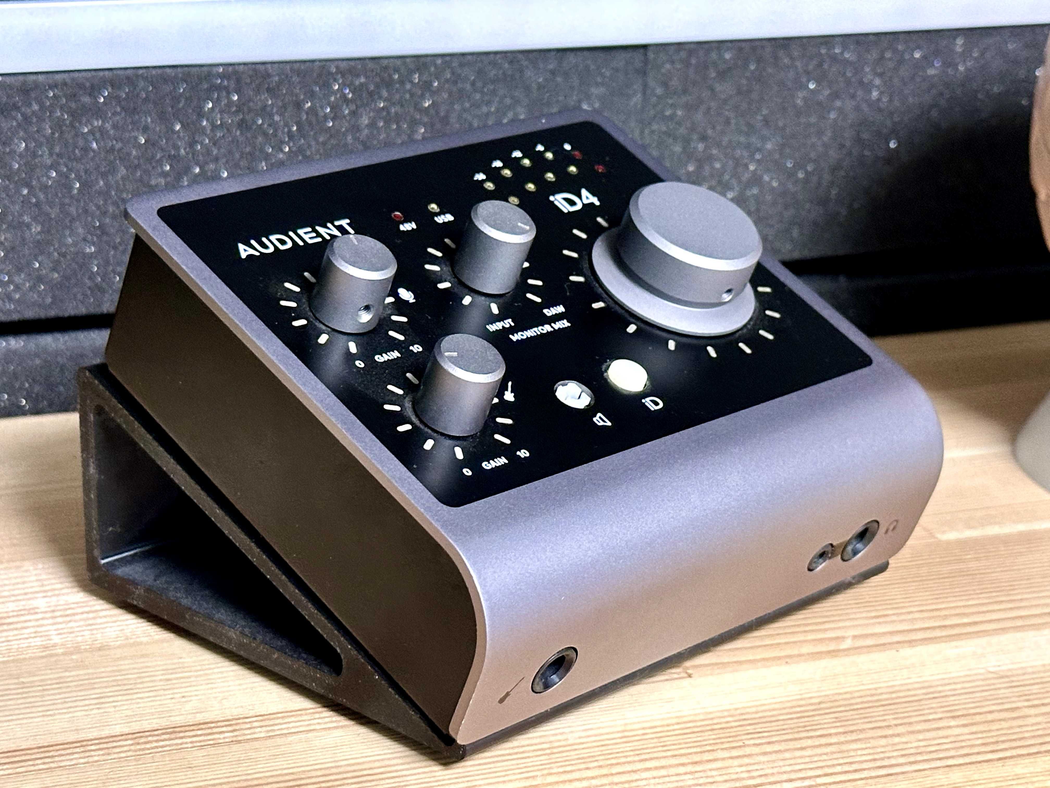 Interface audio Audient ID4 MK2 przedwzmacniacz mikrofonowy USB 3 DAC