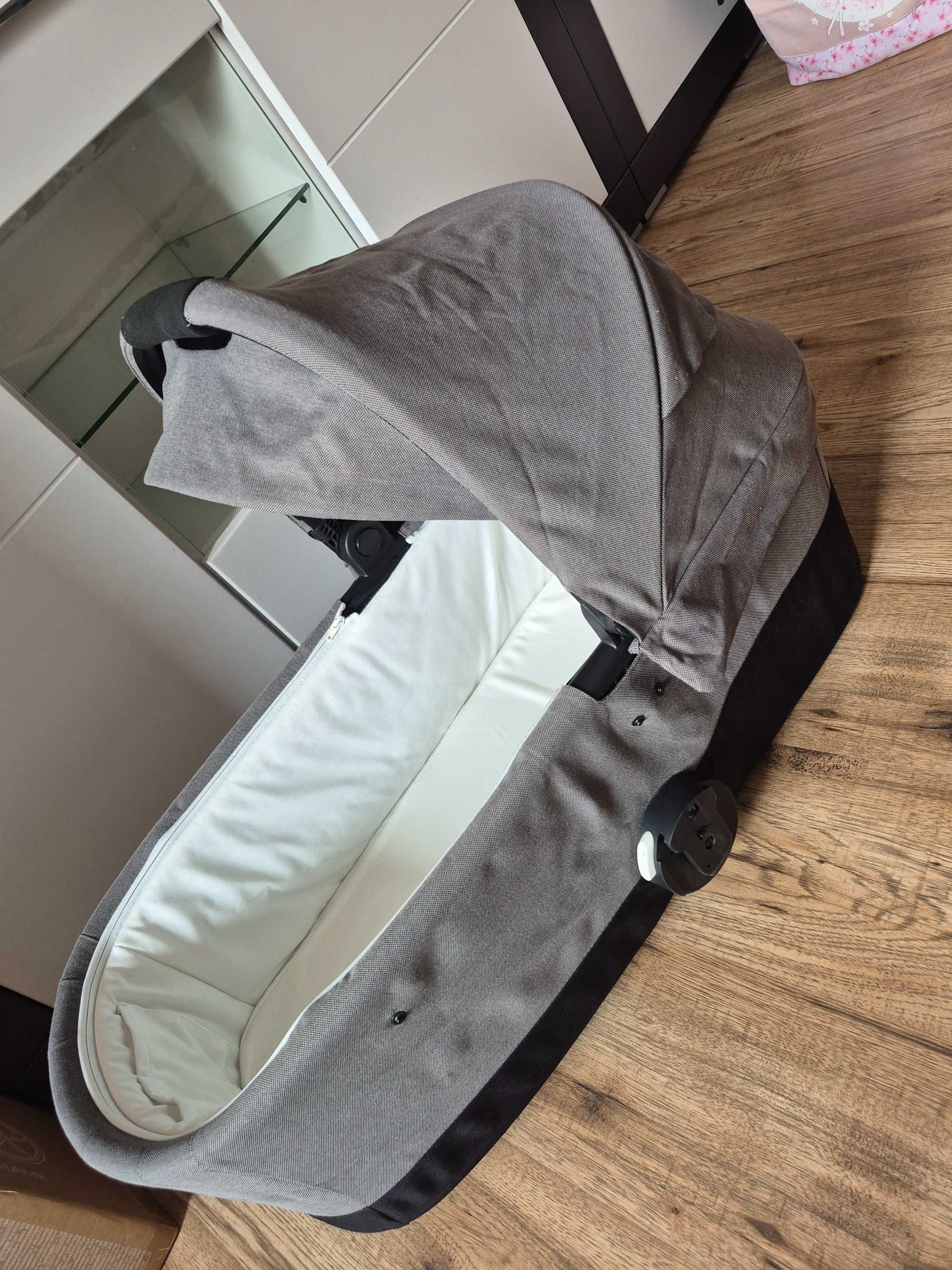Gondola CYBEX Balios s lux