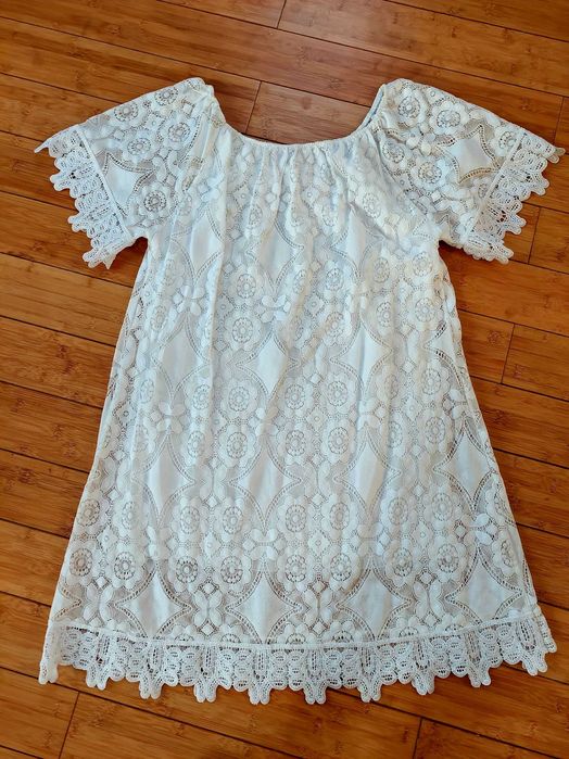 Pięlna koronkowa sukienka Oversize