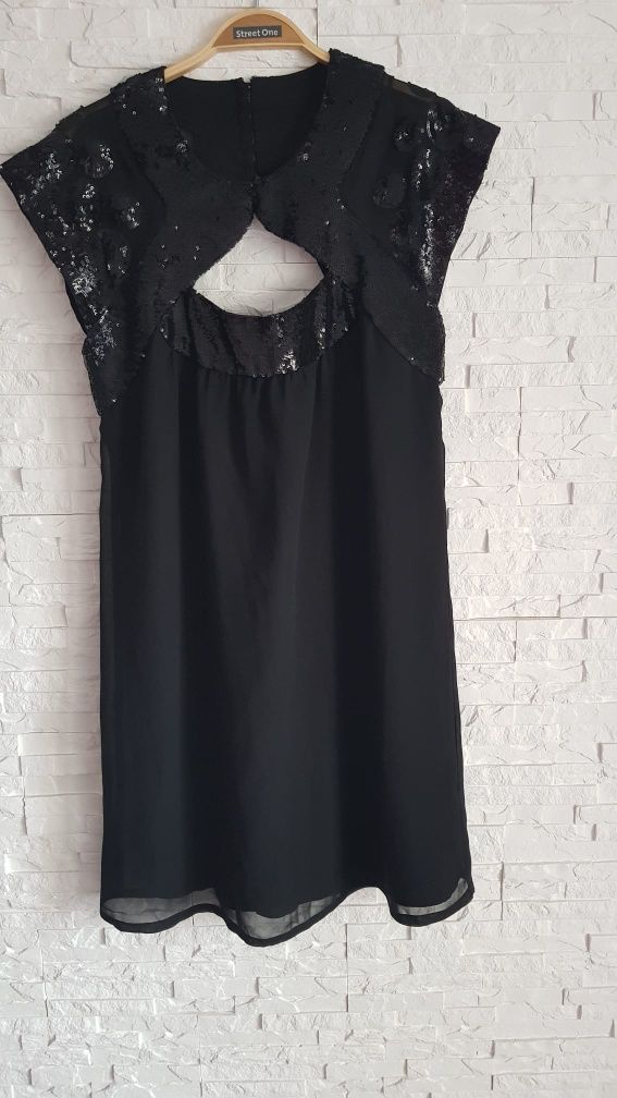 French Connection czarna szyfonowa sukienka