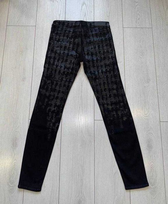 Жіночі джинси Karl Lagerfeld Made in Italy
р-р 28 (XS-S)