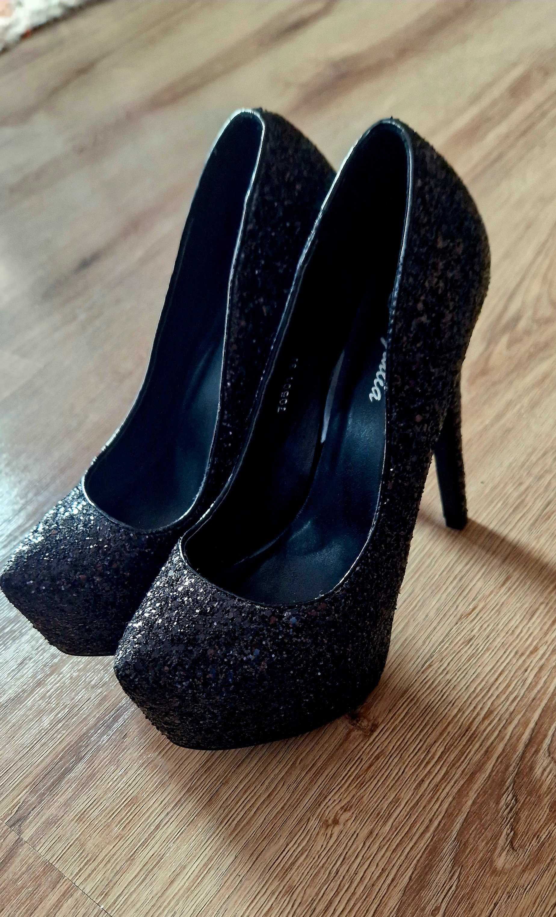 Buty damskie , czarne brokatowe szpilki