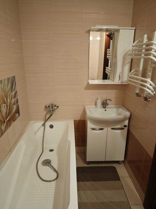 Продаж 1-кімнатної квартири на Озерній  ЖК "Рауш"