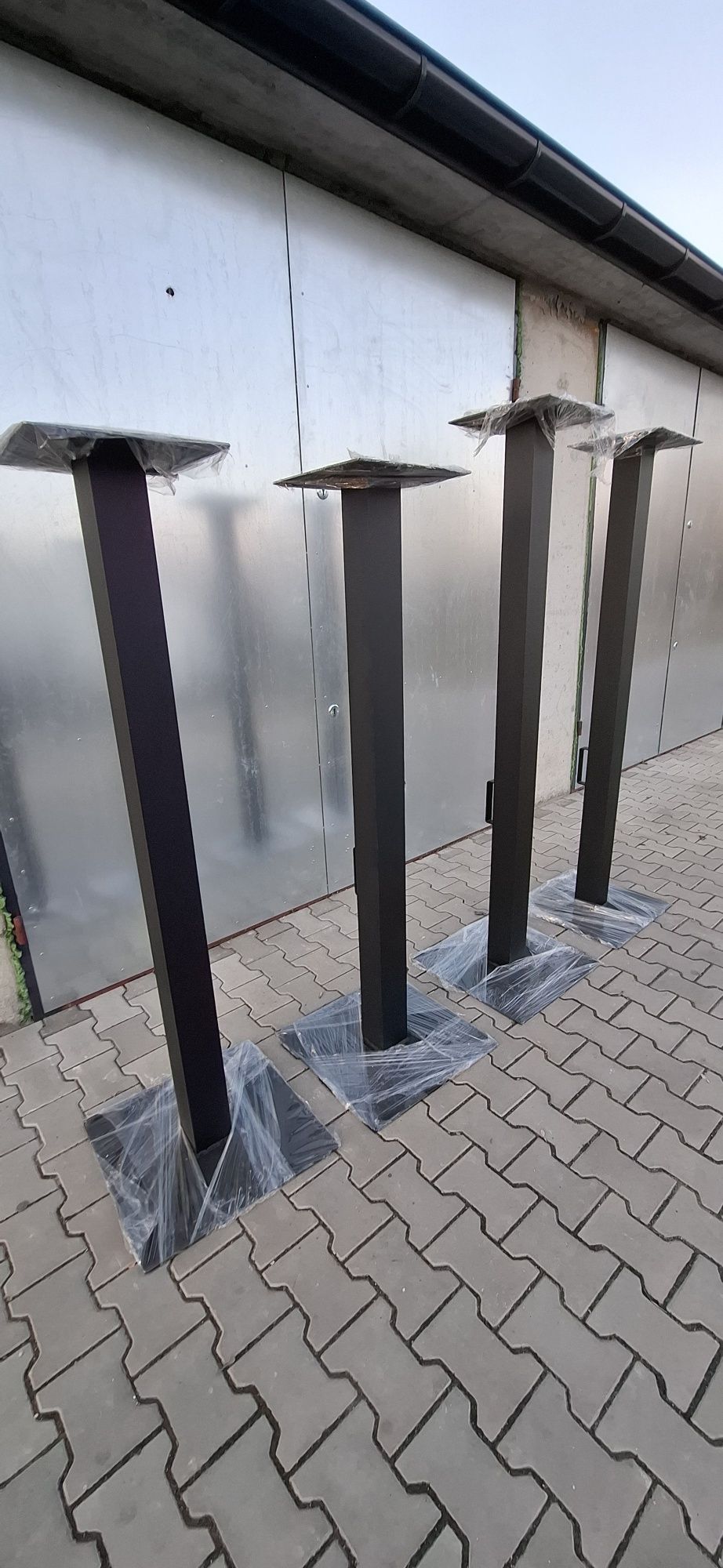 Towery aluminiowe