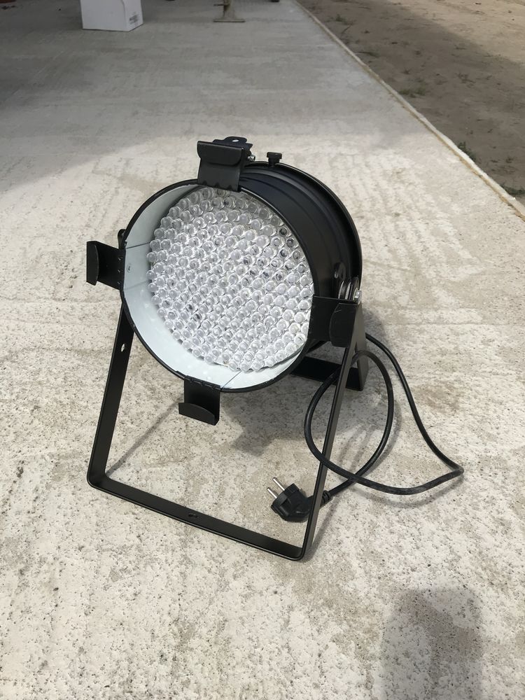 Reflektor LED PAR 64