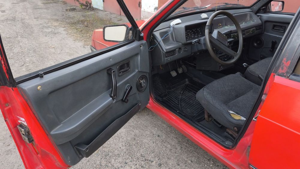 Продам 2109 1993 рік