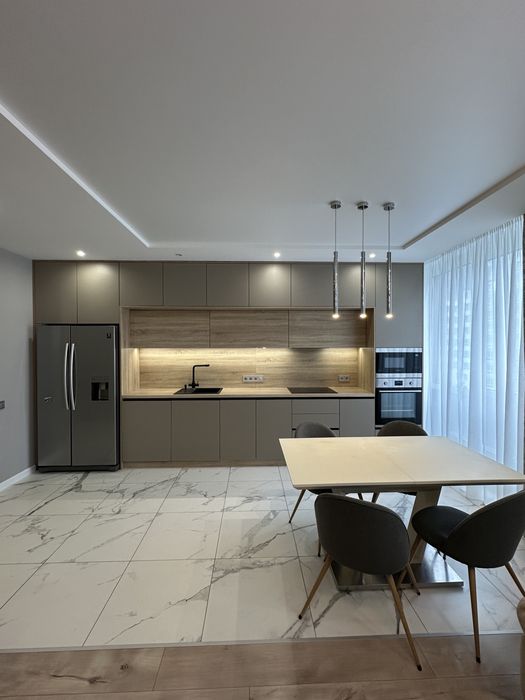 ЖК Центральний 2, двокімнатна квартира з якісним ремонтом без комісії