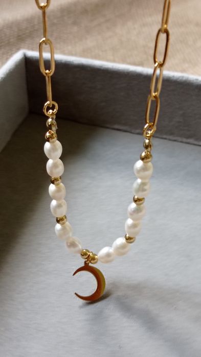 Choker damski z pereł naturalnych