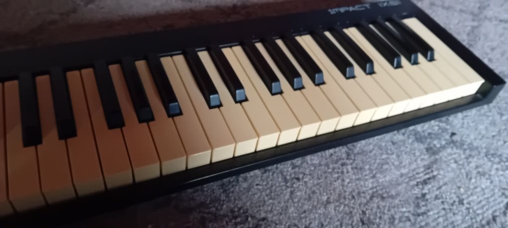 Sprzedam Kontroler midi USB