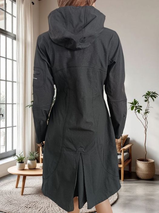 Czarny płaszcz softshell przeciwdeszczowy xs Isle Jacobsen outdoor tre