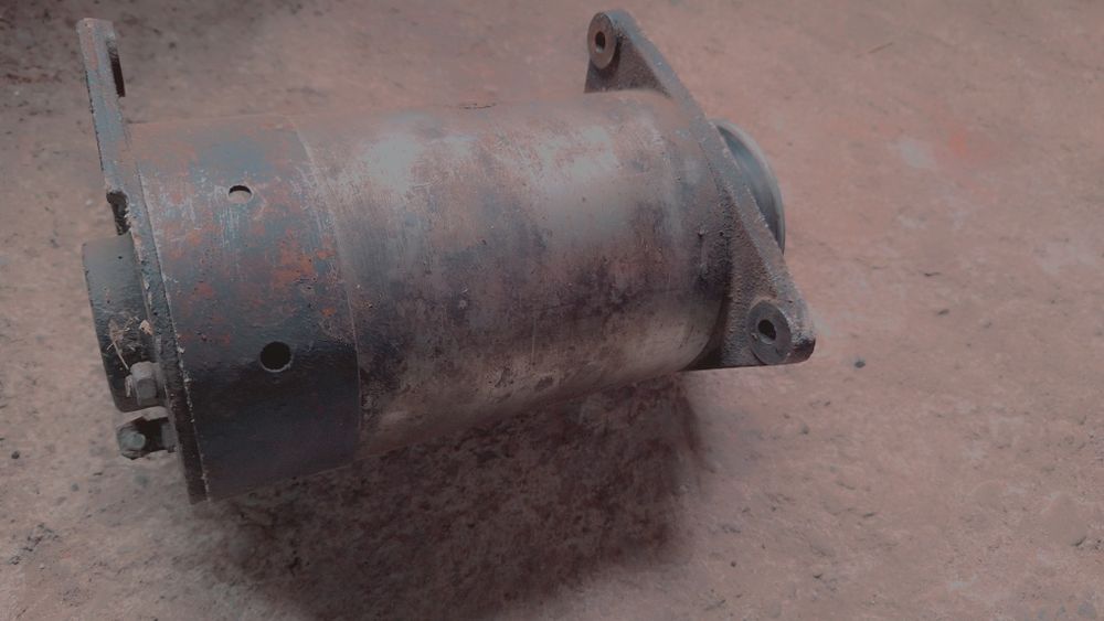 Pradnica c-330 z regulatorem napiecia