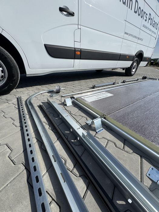 Zestaw kompletnej bramy segmentowej BRAMA SEGMENTOWA Brązowa 3,0x3,0