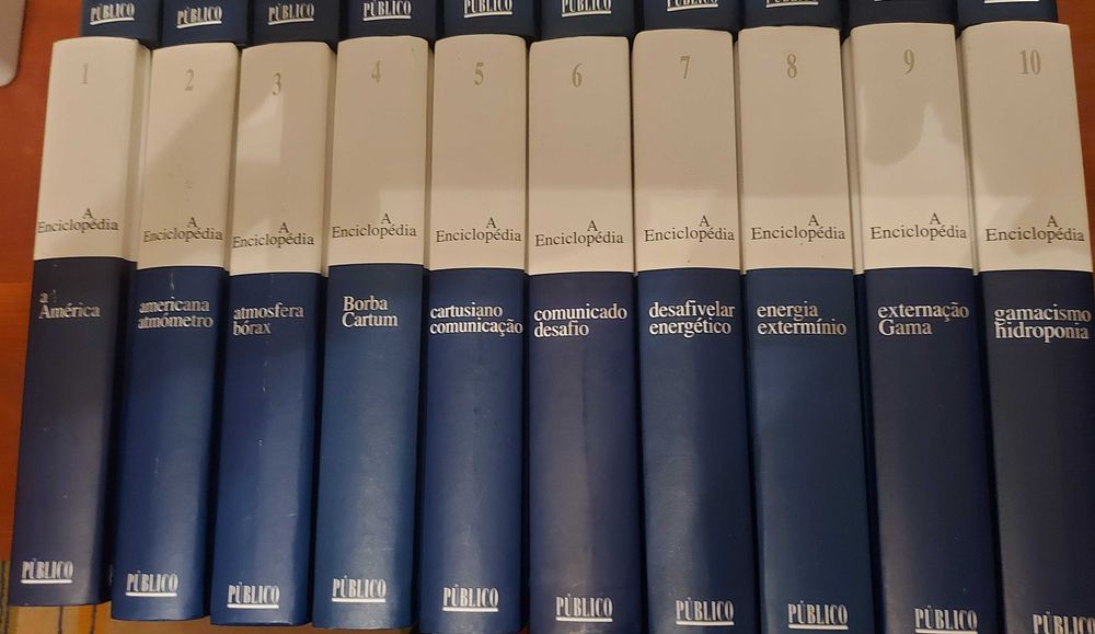 A Enciclopédia - Público - 30 volumes