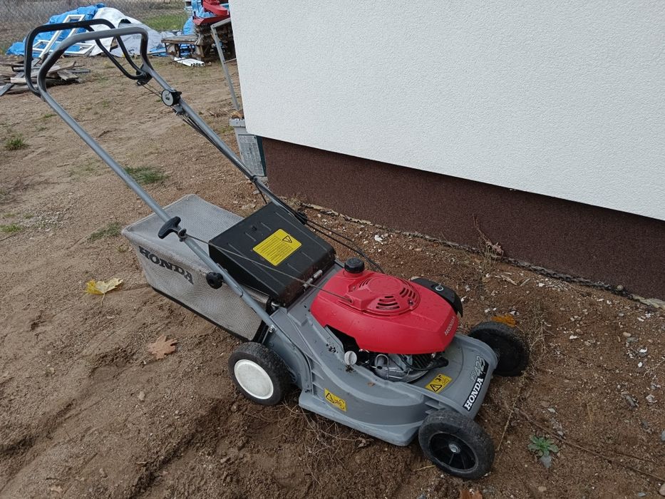 Kosiarka spalinowa HONDA HRB423 napęd 4.5KM 42cm