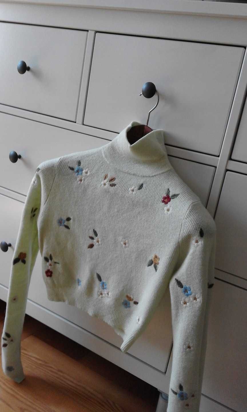 Zara sweter  S/XS/M wyszywany krótki