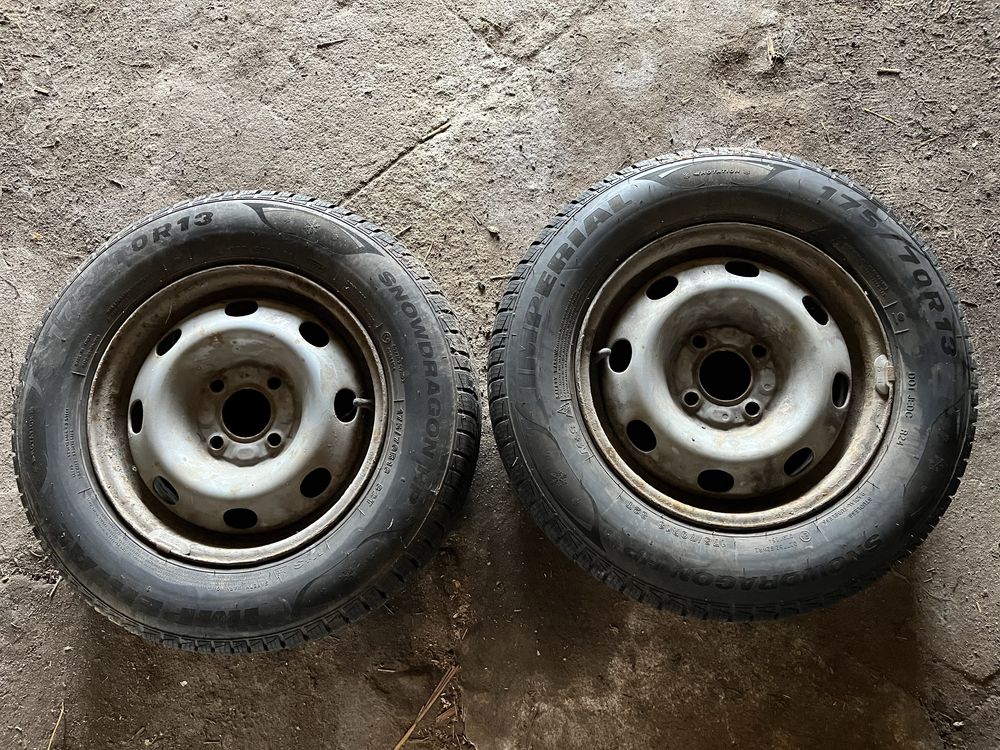 Koła 175/70 R13.
