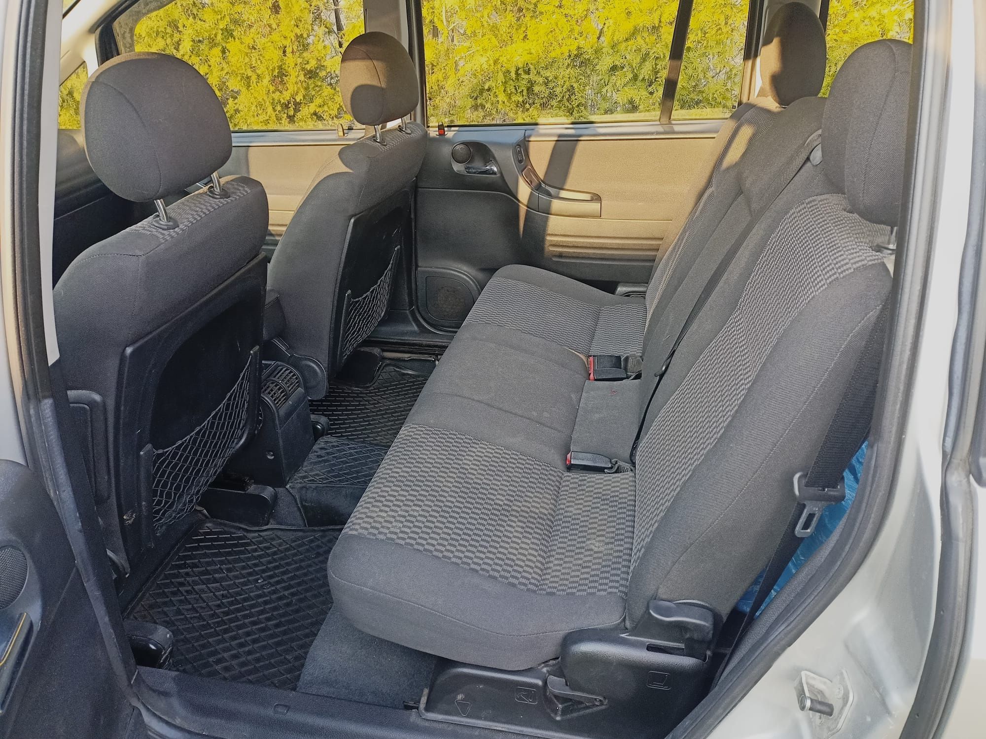 Opel Zafira 1,8 B,Gaz