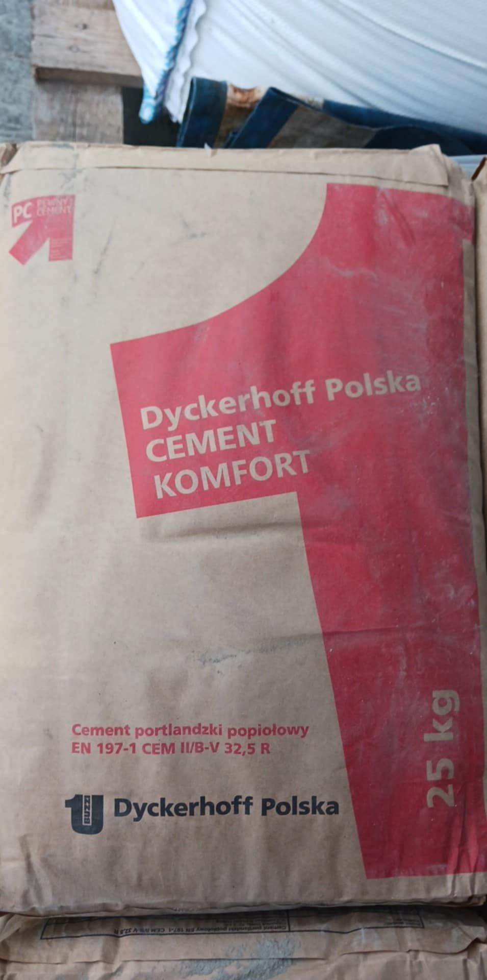 Cement, kleje, zaprawy