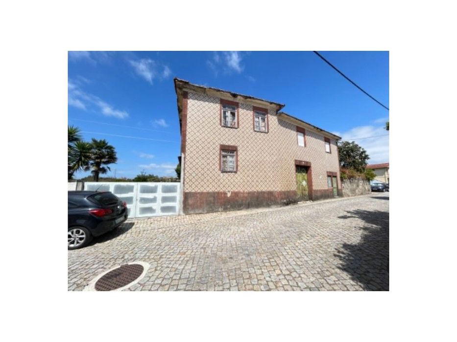 Moradia Independente para Reconstrução em Castelo da Maia, Maia