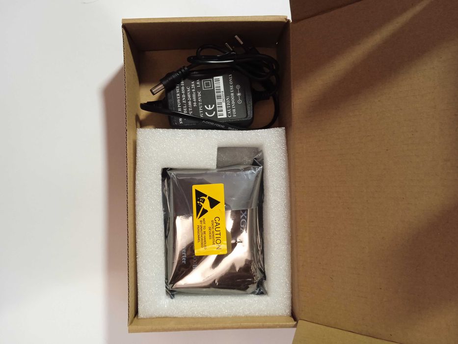 Медиа конвертерFoxGate EC-SFP1000-FE/GE (новый -в упаковке)