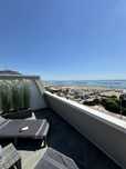 Apartament pierwsza linia brzegowa z tarasem na dachu