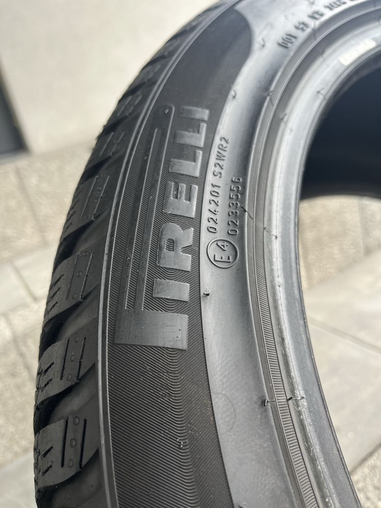 Zimowe Pirelli 235/45 r18, 2023 r
