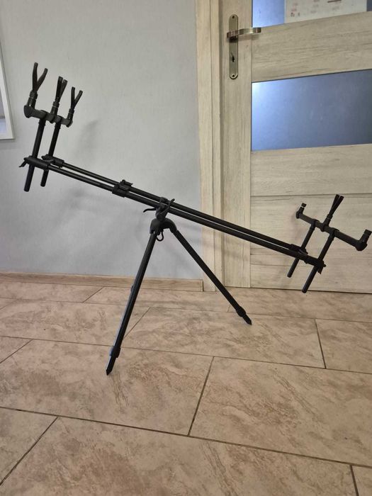 Prologic Tri-Lux Rod Pod 3 Rod - stojak wędkarski, karpiarstwo, wędki