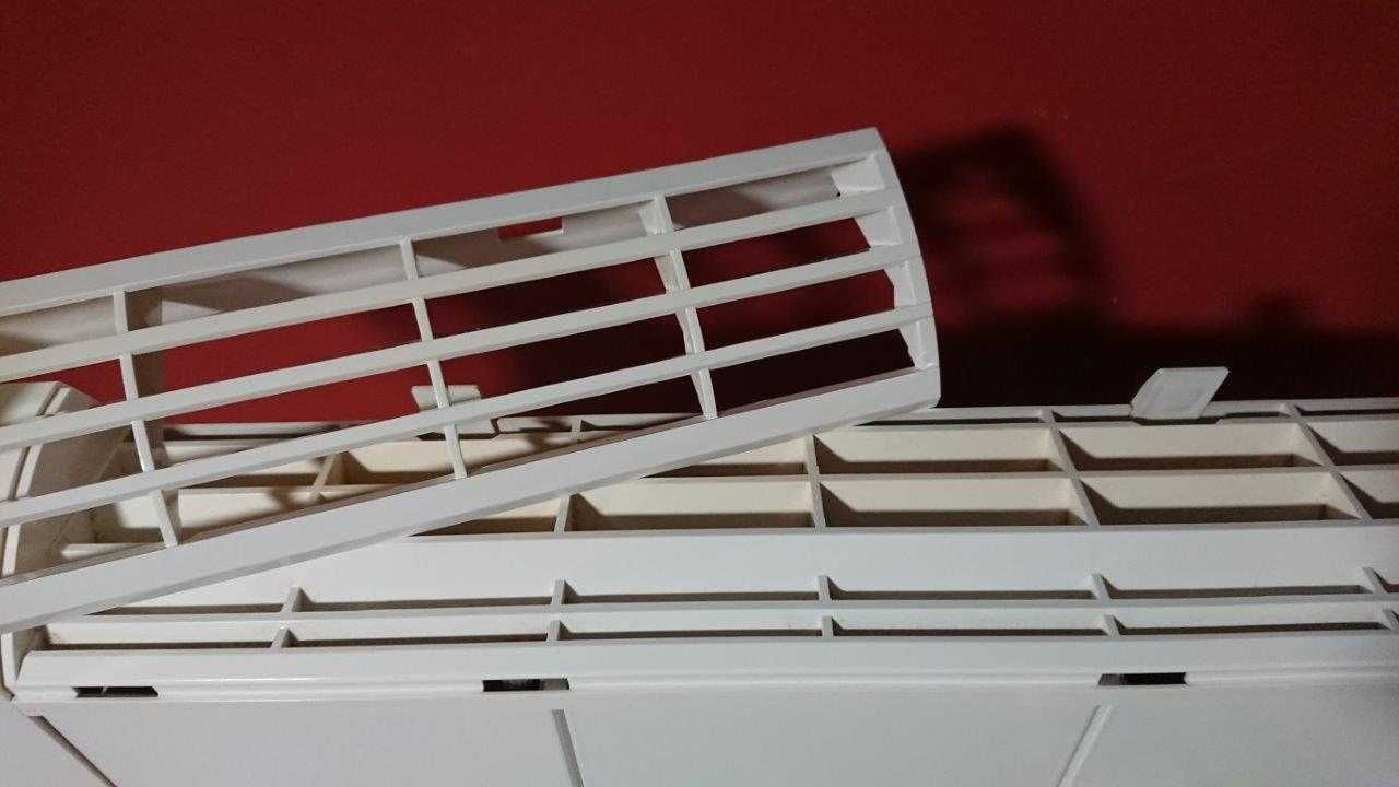 Aquecedor elétrico “eco-emissor térmico” da FAGOR (fixação à parede)