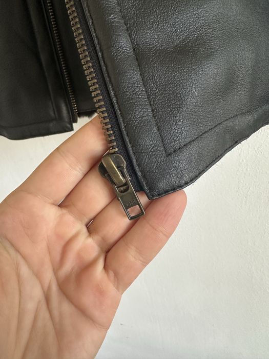 Зимняя кожаная куртка с мехом Размер М