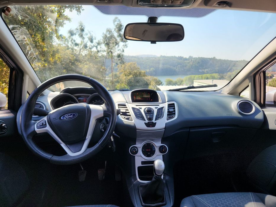 Ford Fiesta TDCI versão Titanium 2009