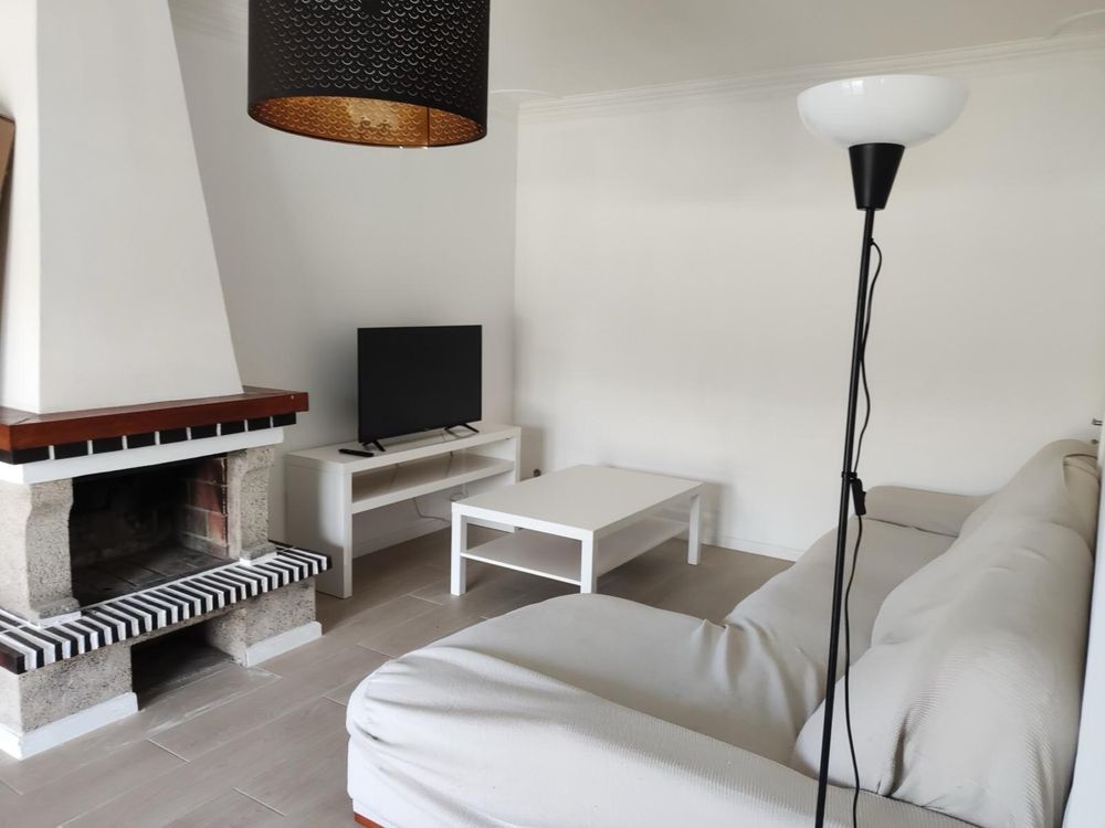 Quarto para arrendar em Valença