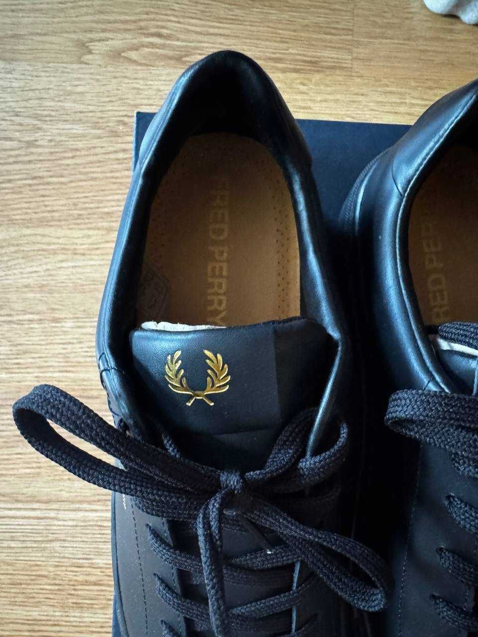Нові оригінальні кеди Fred Perry B71 Розмір - 43 натуральна шкіра