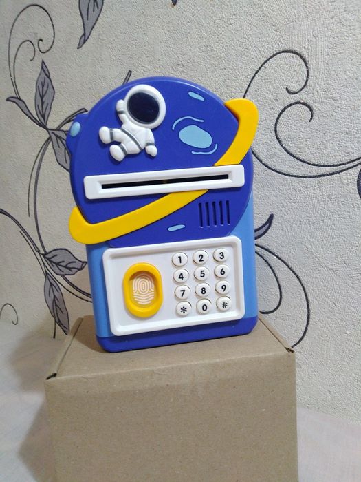 Сейф скарбничка копілка дитячий