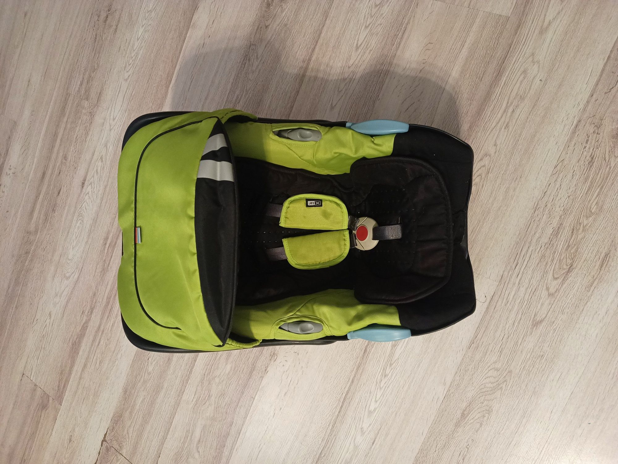 Fotelik X-Lander x-car belleli zielony 0-13kg