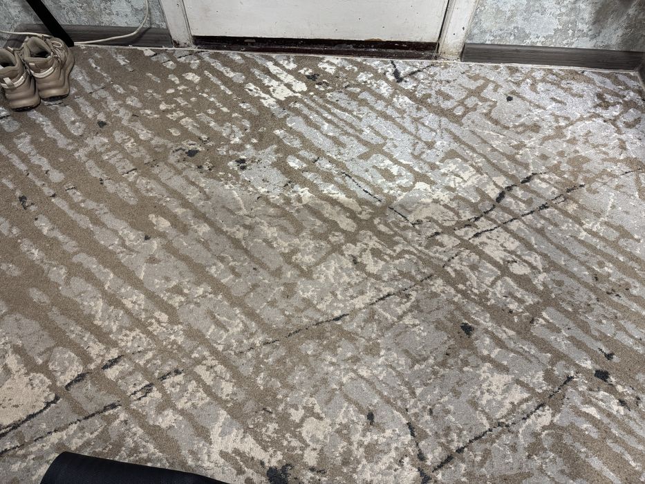 Продам килим , доріжки