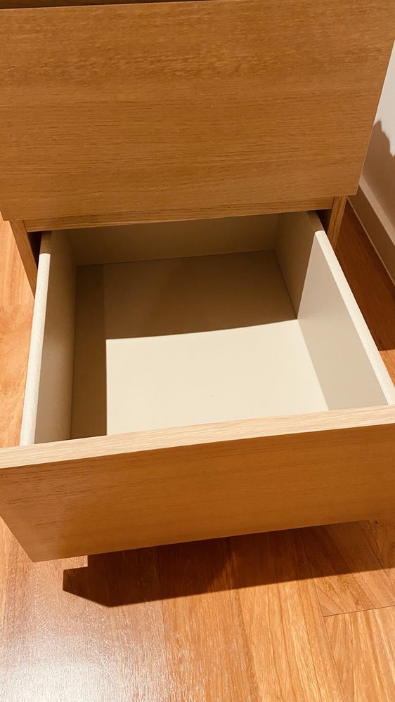 Mesa de cabeceira 2 gavetas (40x55 cm)