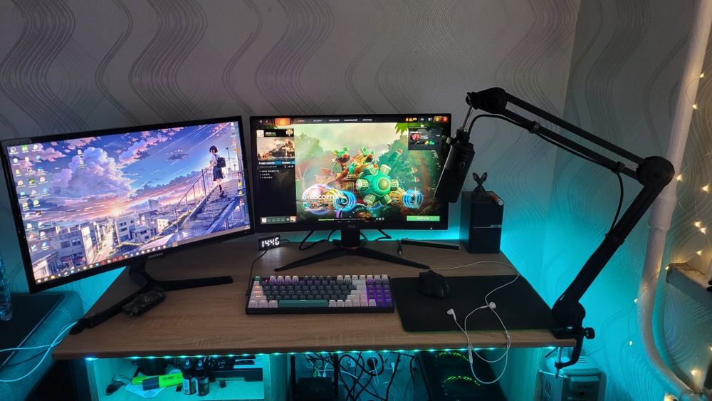 Б/в Монітор AOC C24G2AE/BK, Full HD, 165hz, Curved.