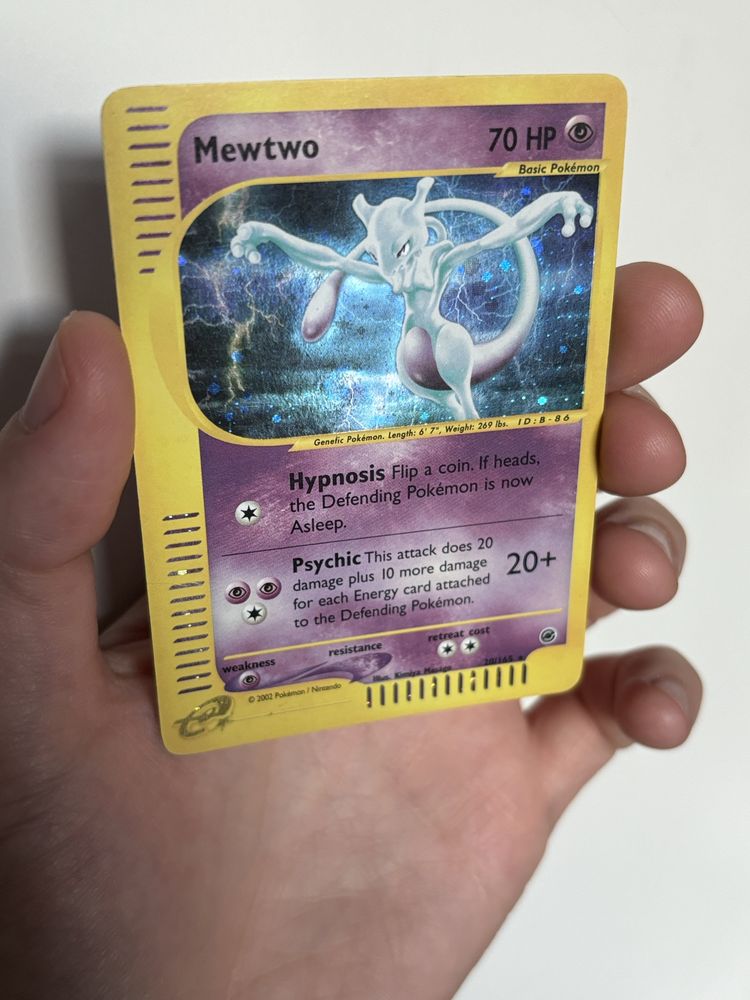 Karta Pokemon - Mewtwo holo - swirl