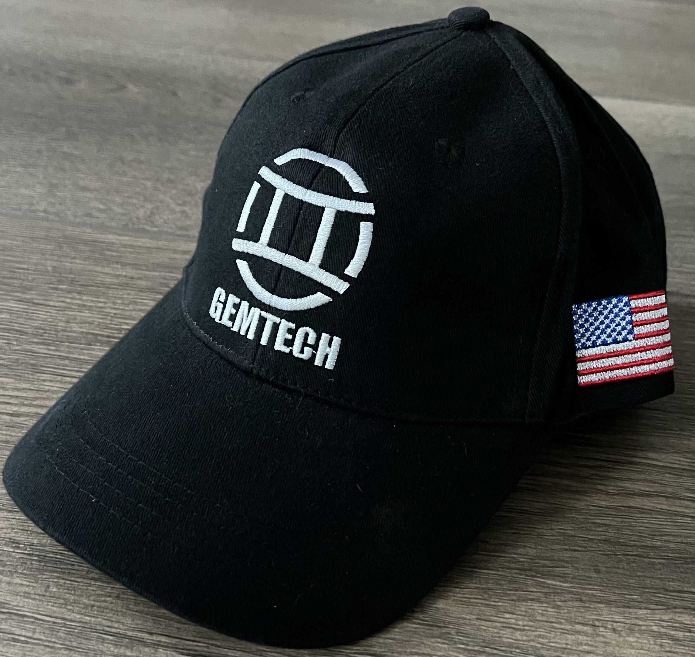 Czapka z daszkiem GEMTECH czarna