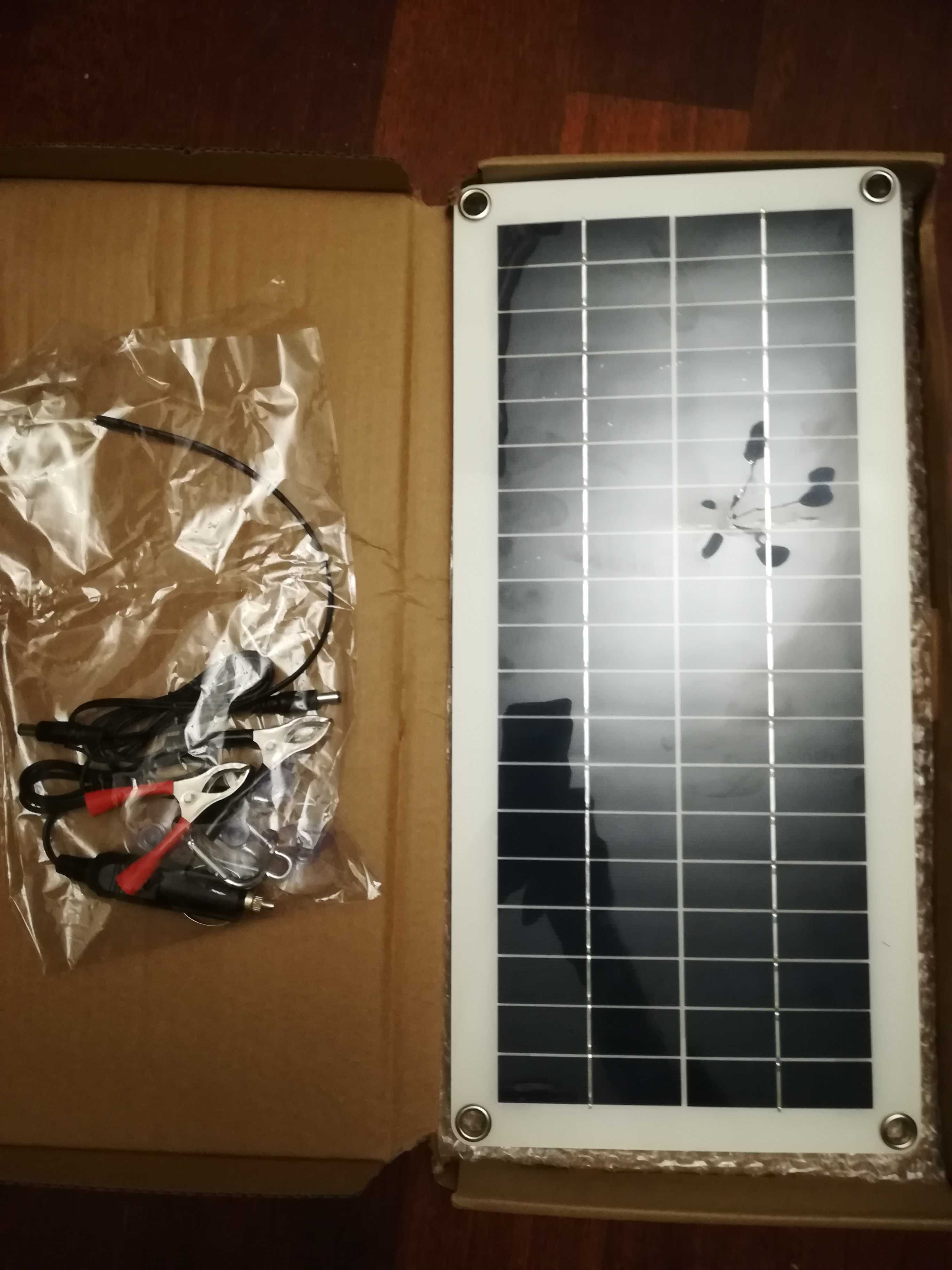 Panel solarny turystyczny